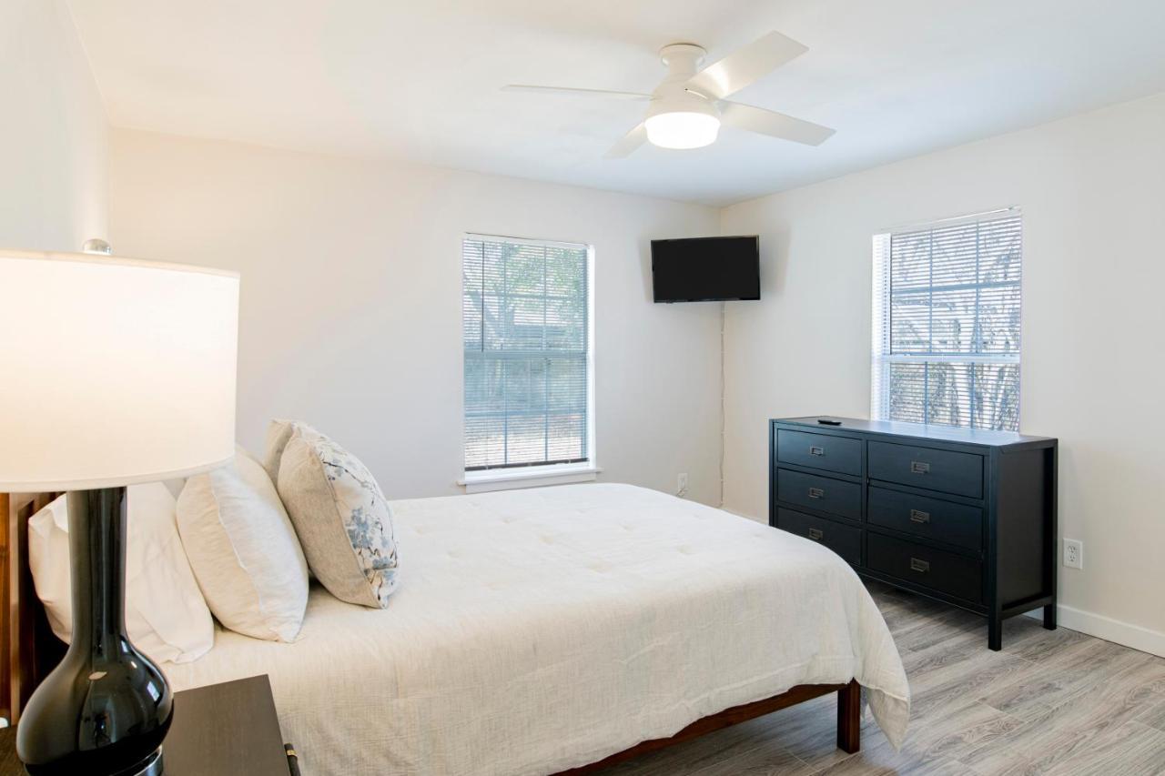 House In Mobile Newly Renovated! Quiet & Centrally Located! Exterior foto